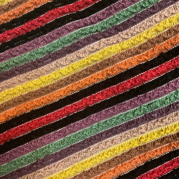 New Pure Essence cape/wrap, size S - Picture 4 of 9